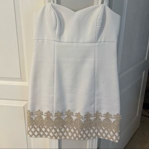 Lily dress with a few spots I’m sure you can get out!